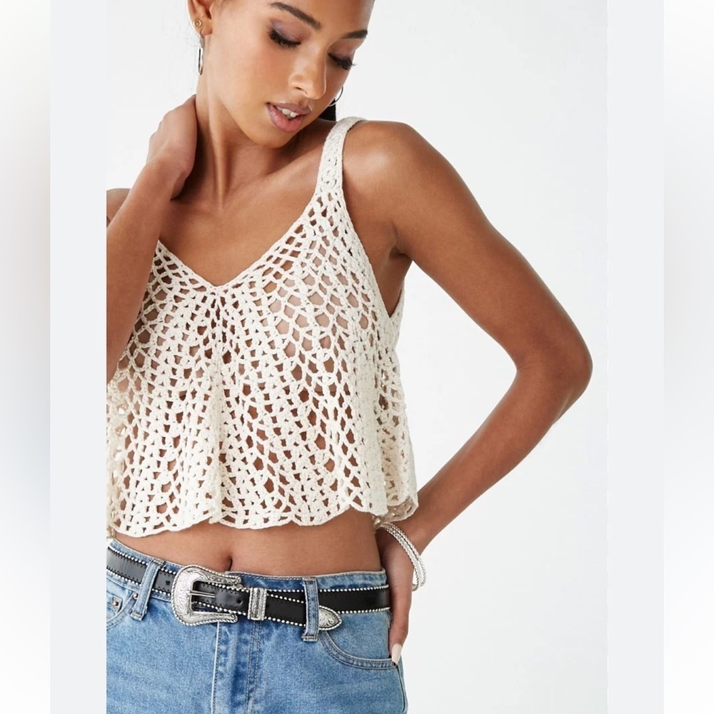Forever 21 Sheer Crochet knit CROP top / tank scooped neck / back cream size SM